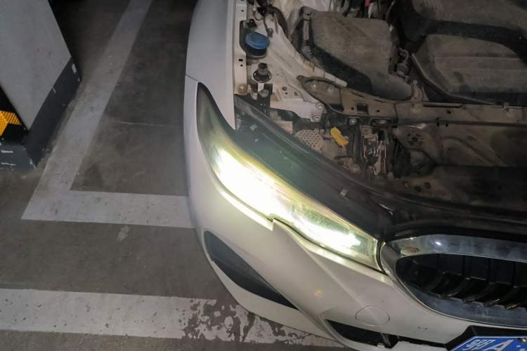 Used BMW 3 Series 2021 Restyled 325i M Sport Package Right Front Headlight