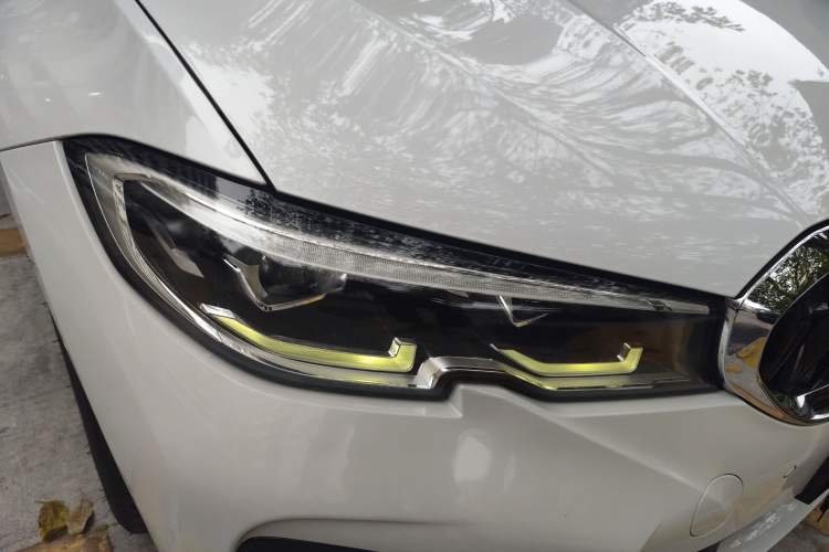 Used BMW 3 Series 2021 Restyled 325Li M Sport Package Right Front Headlight