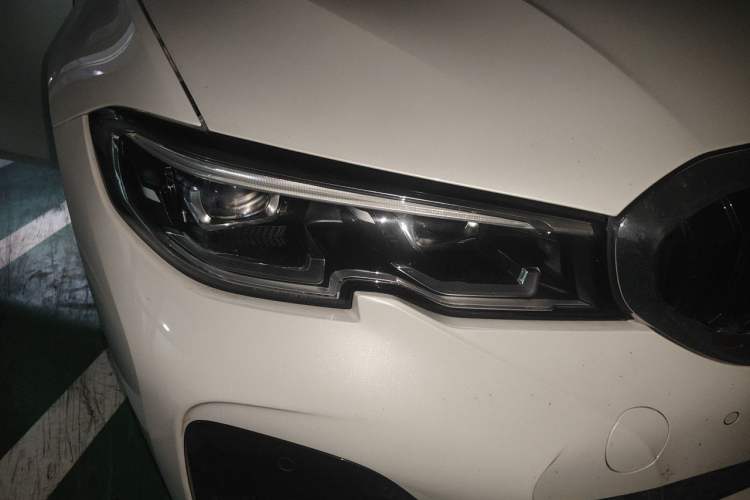 Used BMW 3 Series 2021 Facelifted 320Li M Sport Package Right Front Headlight