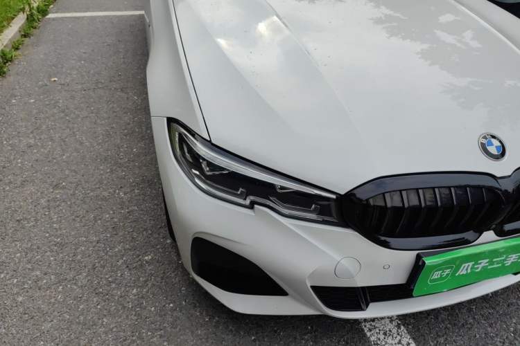 Used BMW 3 Series 2021 325Li M Sport Shadowline Package Right Front Headlight