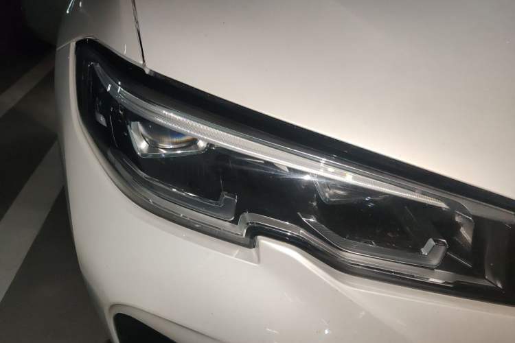 Used BMW 3 Series 2021 Restyled 325Li M Sport Package Right Front Headlight