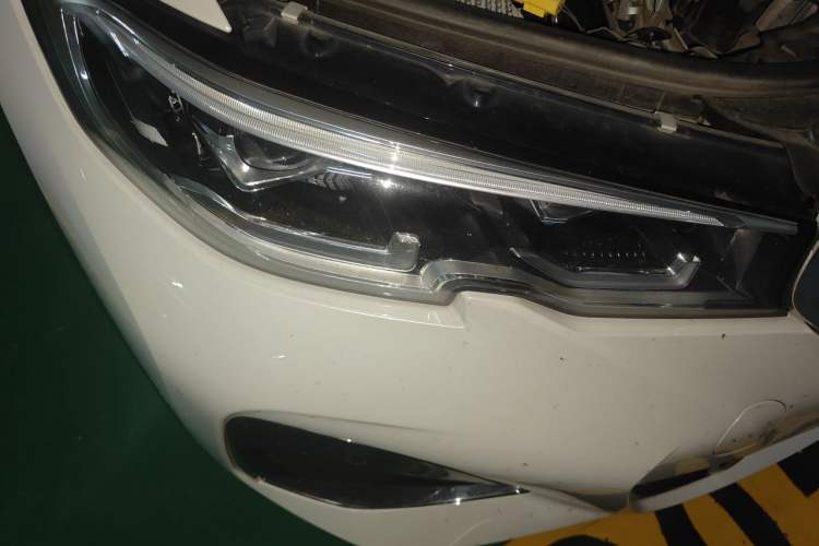 Used BMW 3 Series 2021 Facelifted 320Li M Sport Package Right Front Headlight