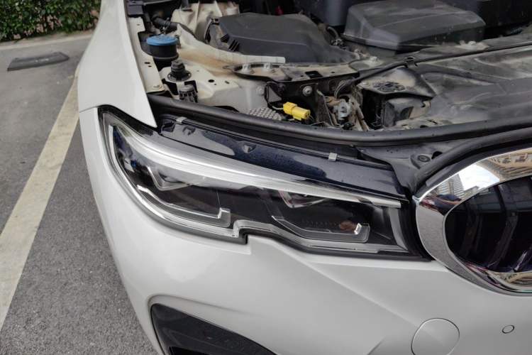 Used BMW 3 Series 2021 Restyled 325Li M Sport Package Right Front Headlight