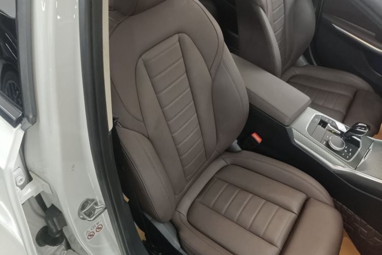 Used BMW 3 Series 2021 Facelifted 325Li M Sport Night Edition Package Right Front Seat