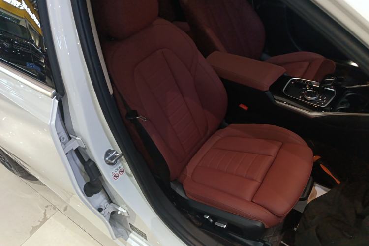 Used BMW 3 Series 2021 Facelifted 320Li M Sport Package Right Front Seat