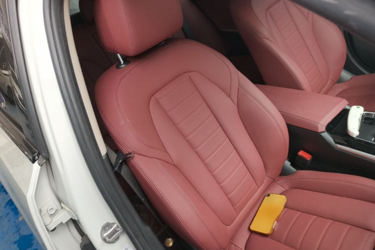 Used BMW 3 Series 2021 320i Sport Package Right Front Seat