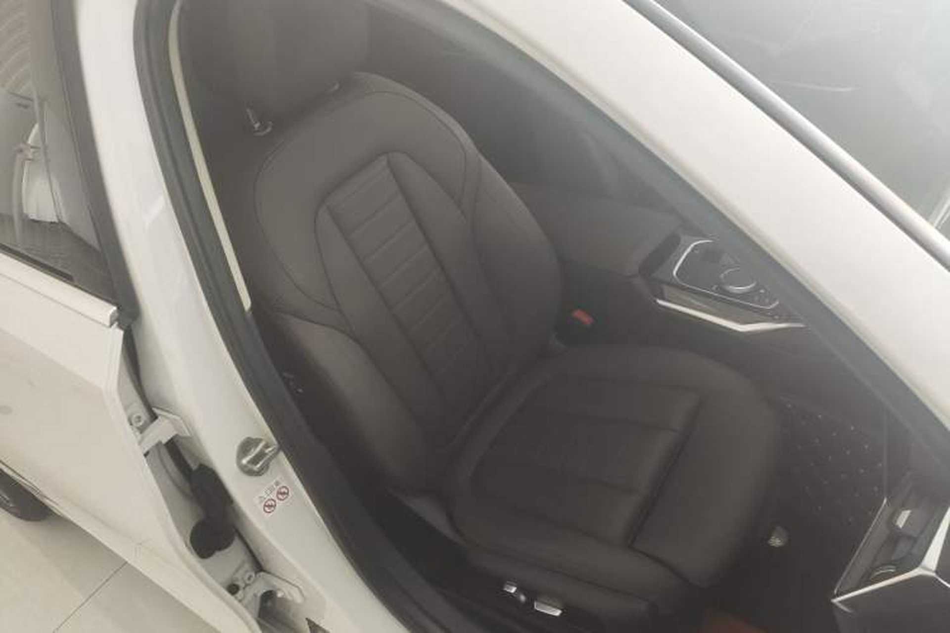 Used BMW 3 Series 2021 Facelifted 320Li M Sport Package Right Front Seat