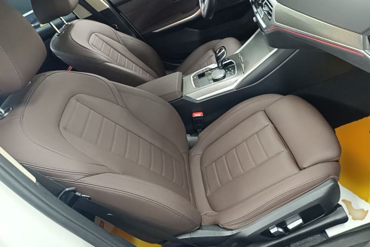 Used BMW 3 Series 2021 Second Facelift 325i M Sport Night Edition Package Right Front Seat