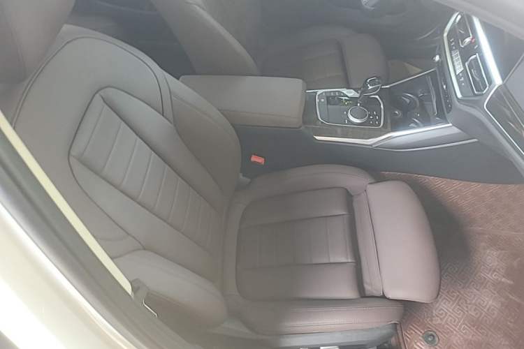 Used BMW 3 Series 2021 Second Facelift 325Li M Sport Package Right Front Seat