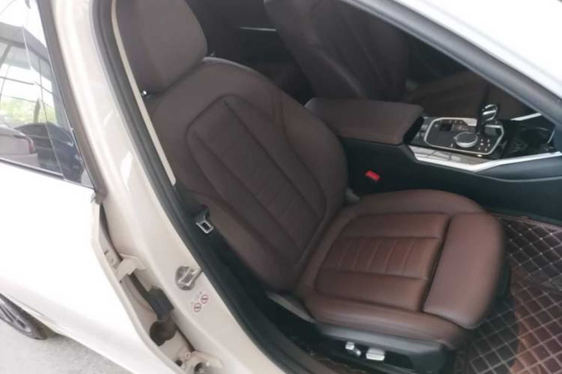 Used BMW 3 Series 2021 320Li M Sport Package Right Front Seat