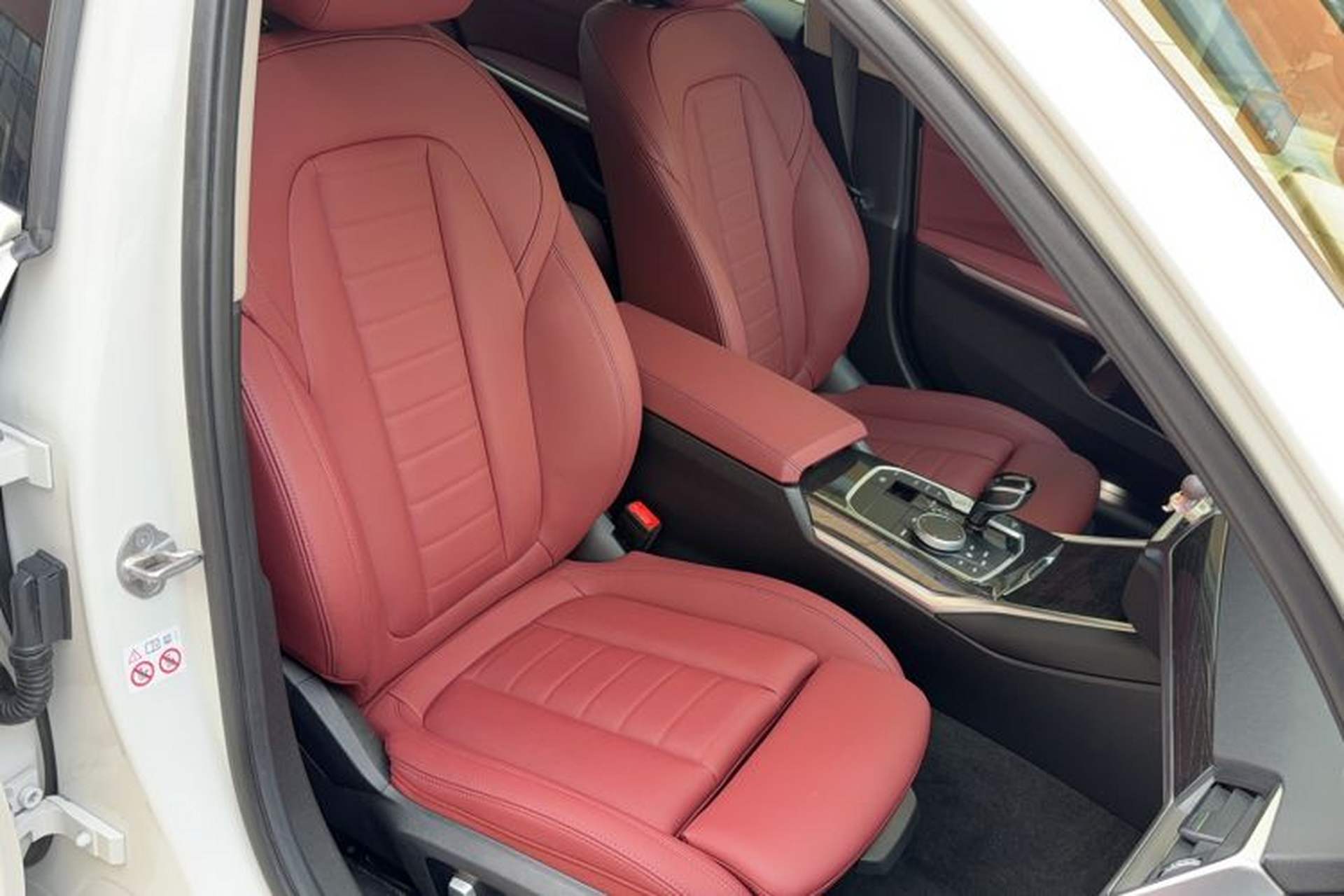 Used BMW 3 Series 2021 Second Facelift 325Li M Sport Package Right Front Seat