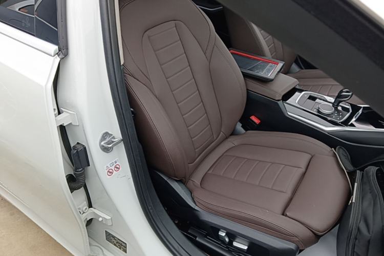 Used BMW 3 Series 2021 Facelifted 320Li M Sport Package Right Front Seat