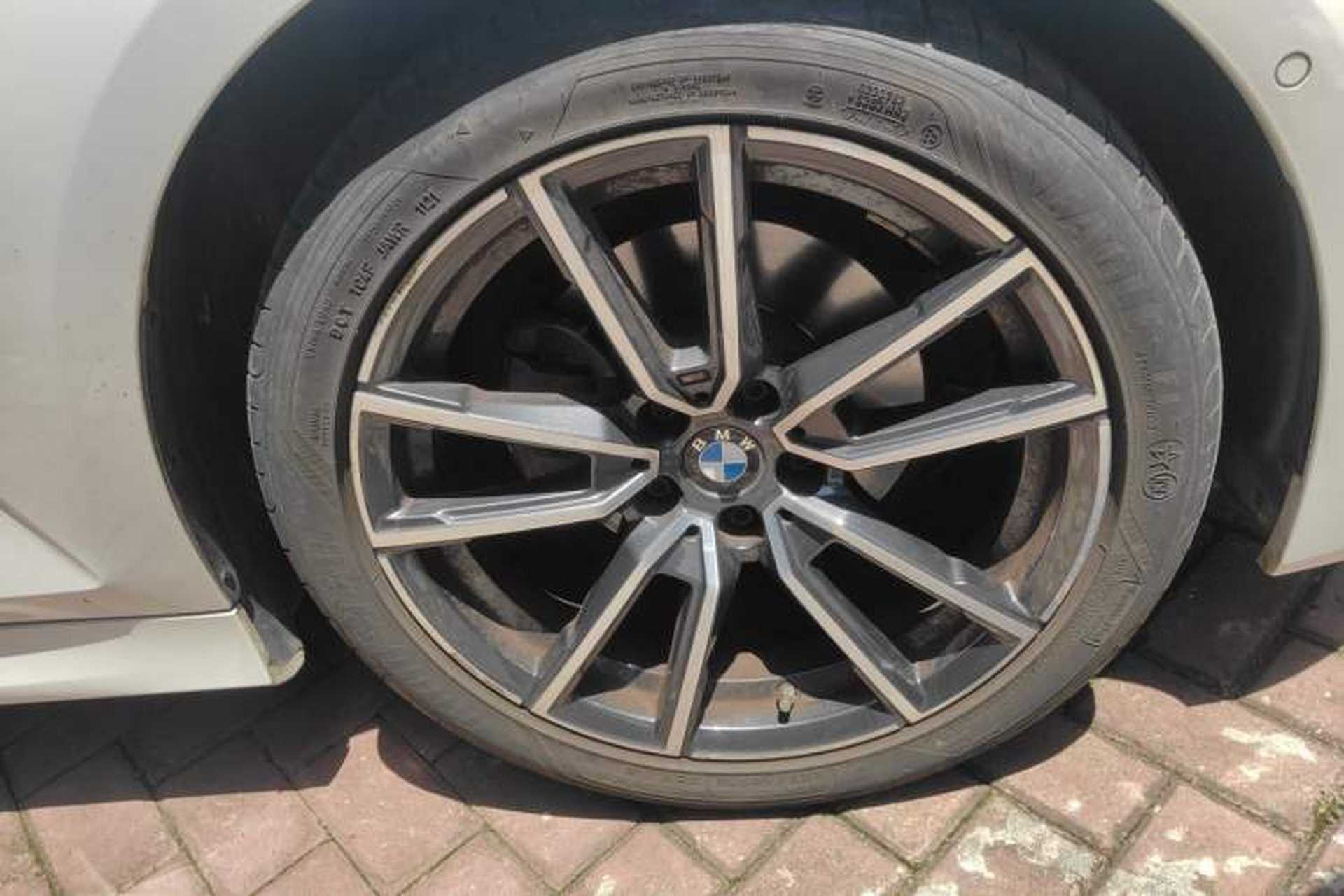 Used BMW 3 Series 2021 Restyled 325Li M Sport Package Right Front Wheel Hub