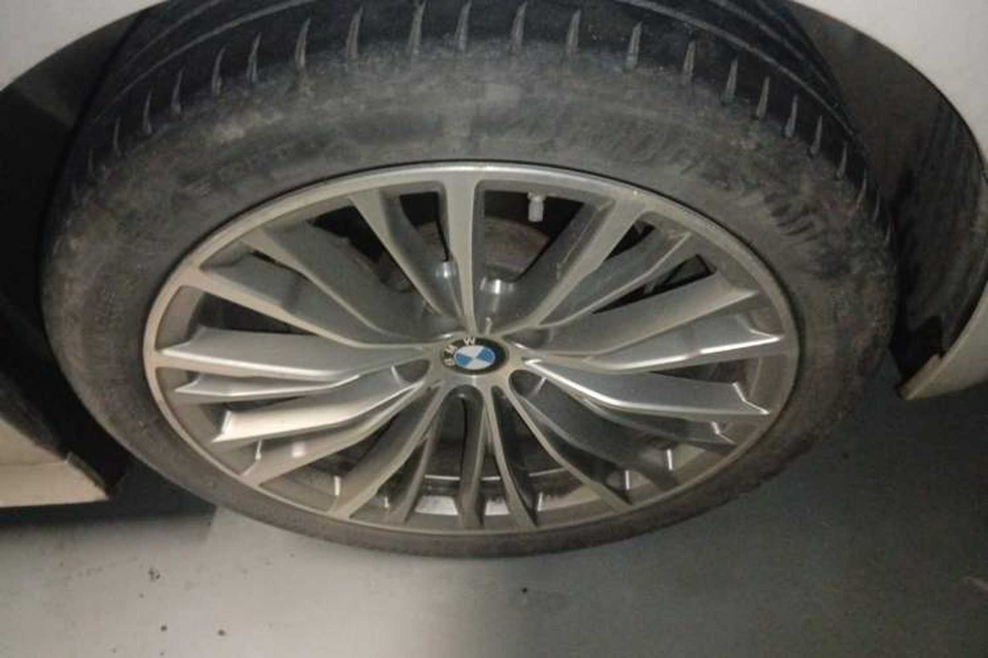 Used BMW 3 Series 2021 Restyled 320i Sport Package Right Front Wheel Hub