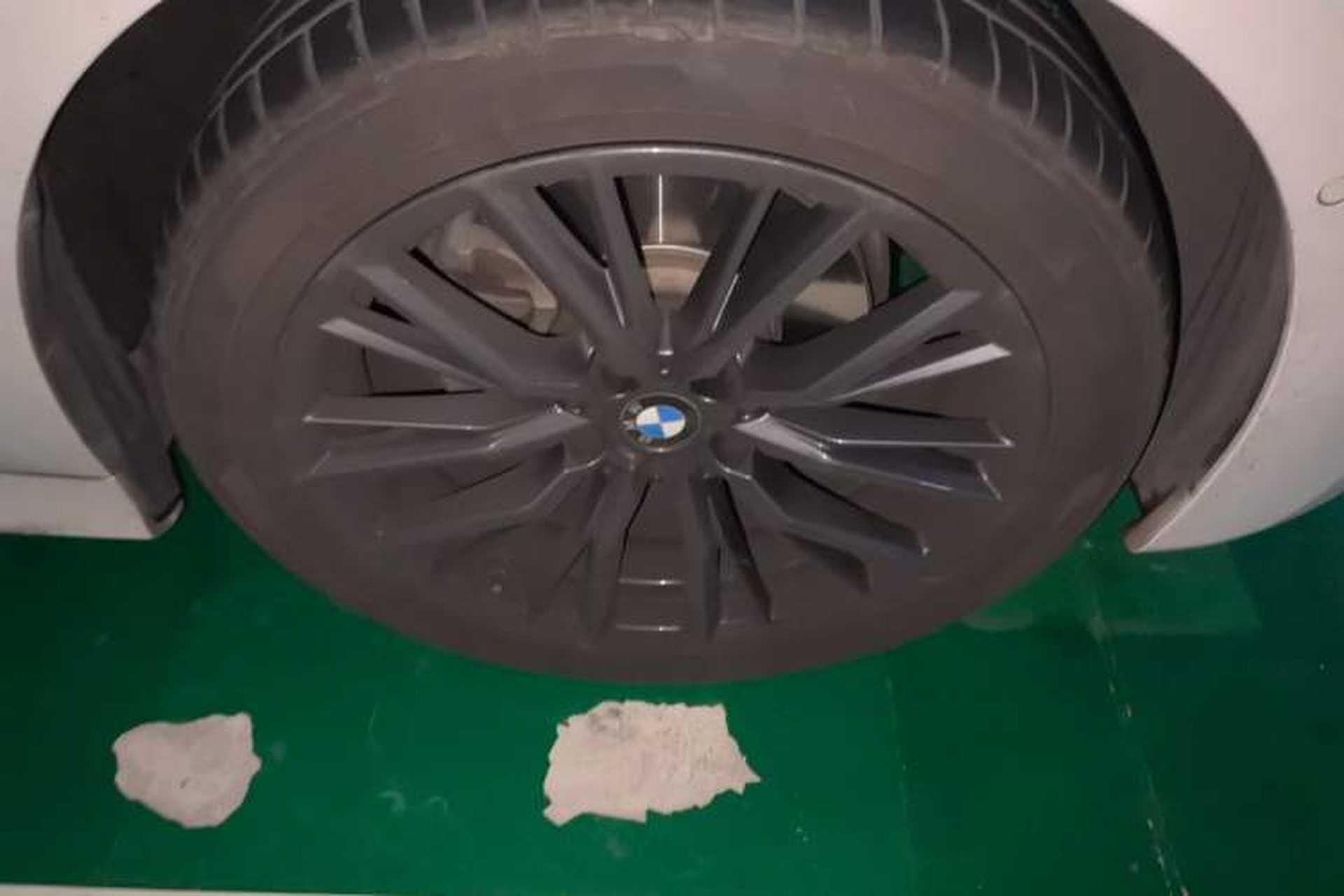 Used BMW 3 Series 2021 Facelifted 325Li M Sport Night Edition Package Right Front Wheel Hub