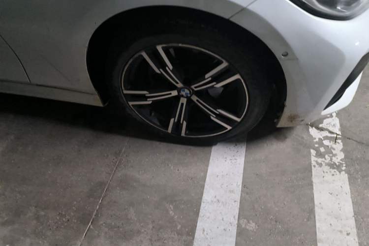 Used BMW 3 Series 2021 Restyled 325i M Sport Package Right Front Wheel Hub