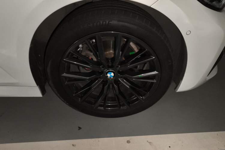 Used BMW 3 Series 2021 Restyled 325i M Sport Night Edition Package Right Front Wheel Hub