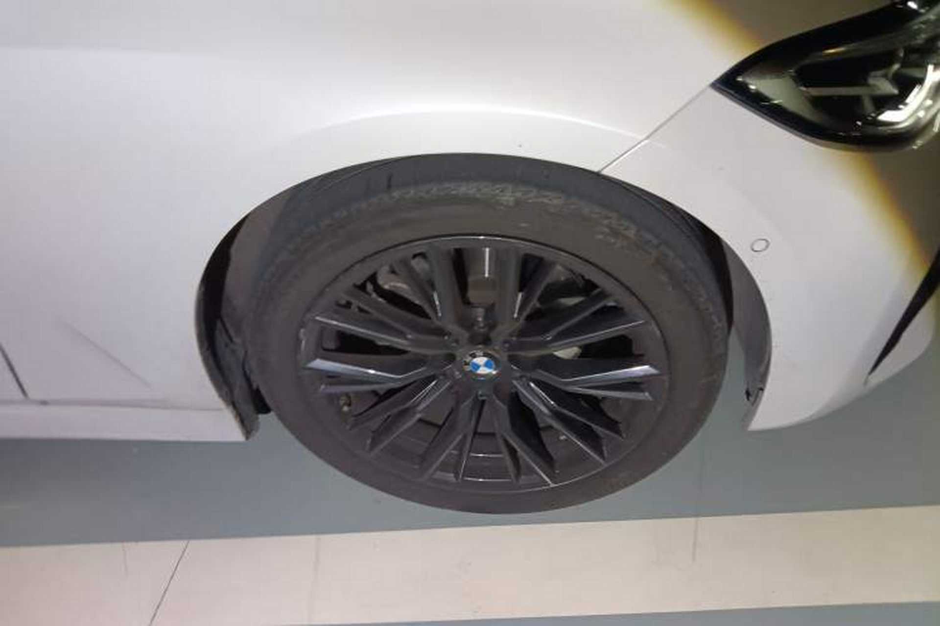 Used BMW 3 Series 2021 Restyled 325i M Sport Night Edition Package Right Front Wheel Hub