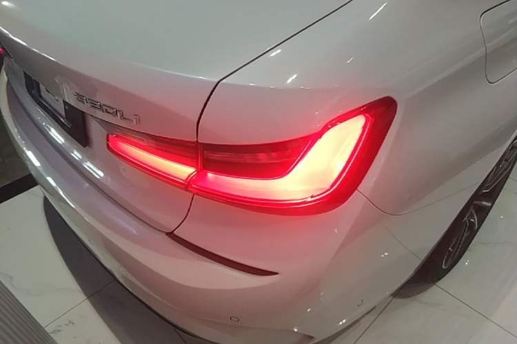 Used BMW 3 Series 2021 320Li M Sport Package Right Rear Taillight