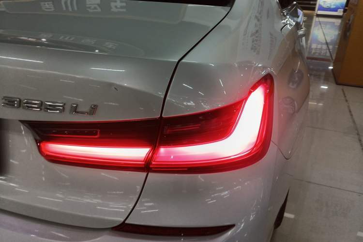 Used BMW 3 Series 2021 Restyled 325Li M Sport Package Right Rear Taillight