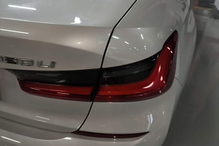 Used BMW 3 Series 2021 Facelifted 320Li M Sport Package Right Rear Taillight