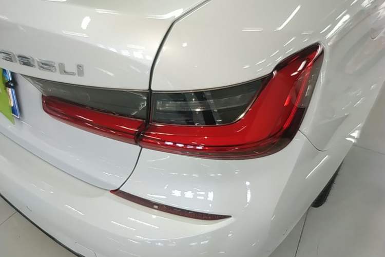 Used BMW 3 Series 2021 Second Facelift 325Li M Sport Package Right Rear Taillight