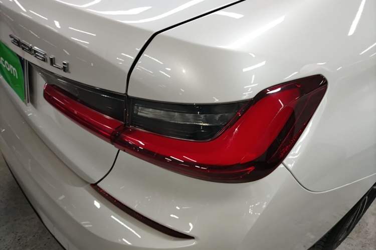 Used BMW 3 Series 2021 Second Facelift 325Li M Sport Package Right Rear Taillight