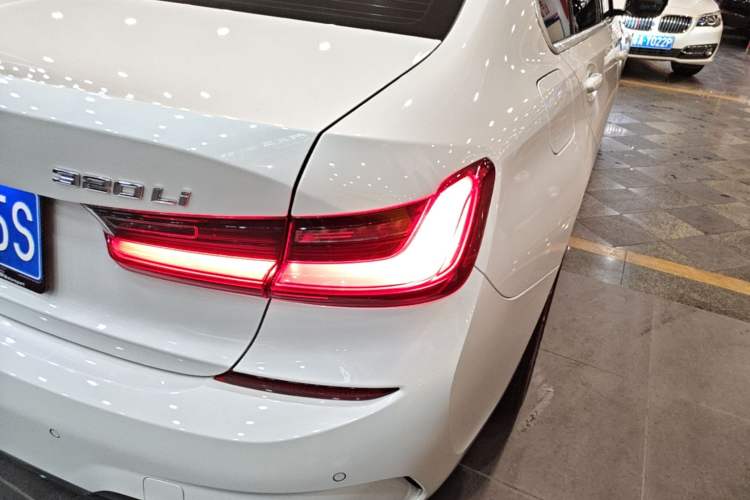Used BMW 3 Series 2021 Second Facelift 320Li M Sport Package Right Rear Taillight