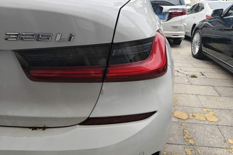 Used BMW 3 Series 2021 Second Facelift 325Li M Sport Package Right Rear Taillight