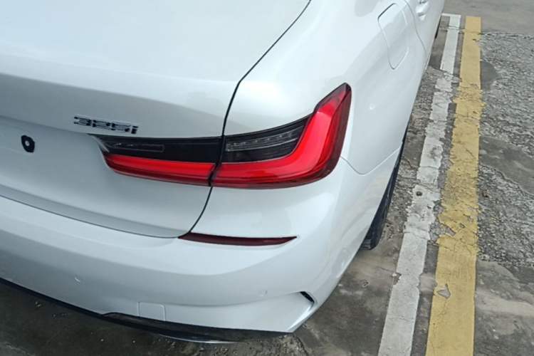 Used BMW 3 Series 2021 Restyled 325i M Sport Package Right Rear Taillight