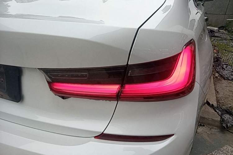 Used BMW 3 Series 2021 Facelifted 320Li M Sport Package Right Rear Taillight