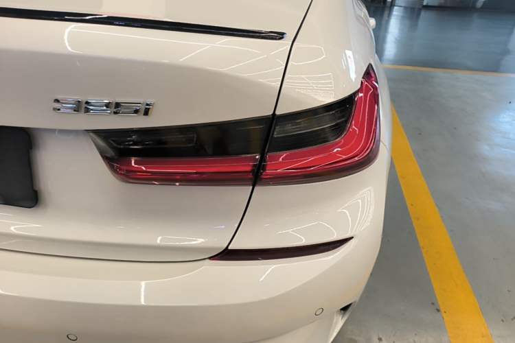 Used BMW 3 Series 2021 Restyled 325i M Sport Night Edition Package Right Rear Taillight