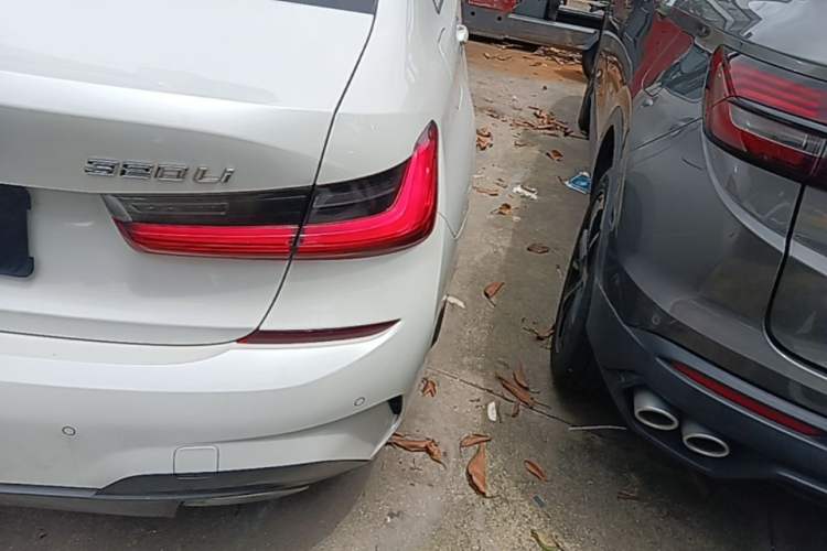 Used BMW 3 Series 2021 Facelifted 320Li M Sport Package Right Rear Taillight