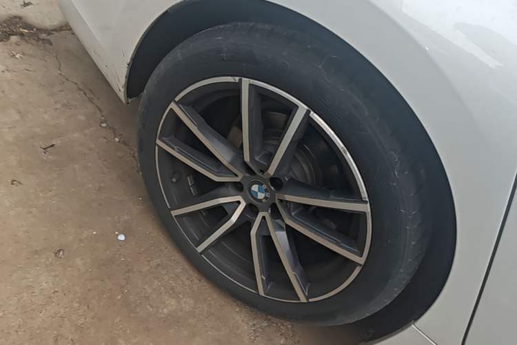 Used BMW 3 Series 2021 Second Facelift 325Li M Sport Package Right Rear Wheel Hub