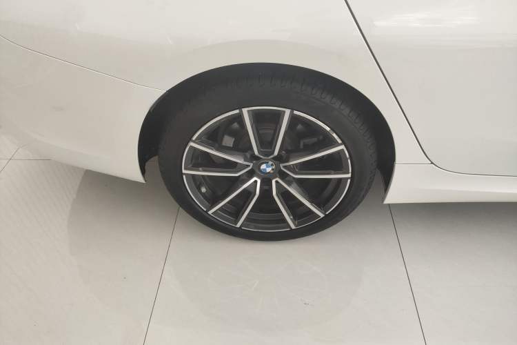 Used BMW 3 Series 2021 Facelifted 320Li M Sport Package Right Rear Wheel Hub