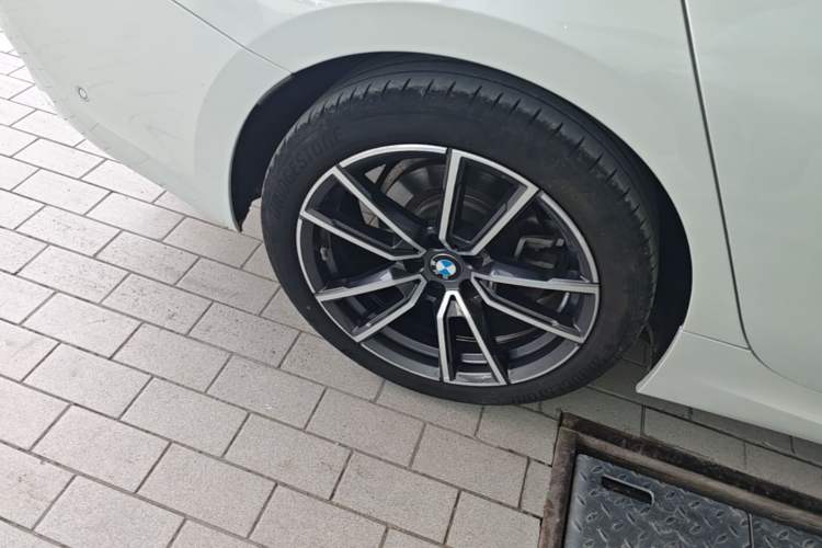 Used BMW 3 Series 2021 Second Facelift 325Li M Sport Package Right Rear Wheel Hub
