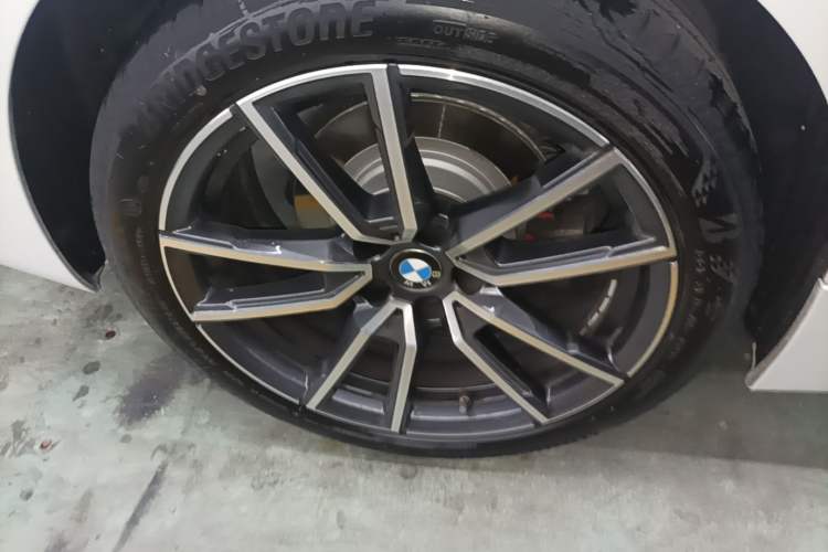 Used BMW 3 Series 2021 Restyled 325Li M Sport Package Right Rear Wheel Hub