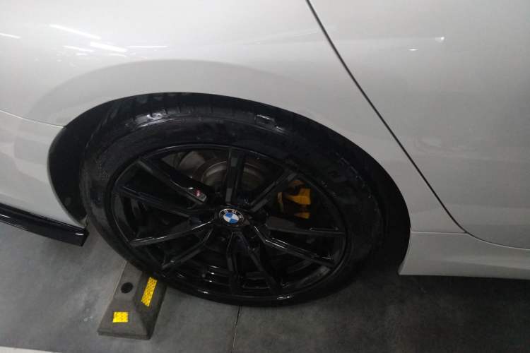 Used BMW 3 Series 2021 Restyled 325Li M Sport Package Right Rear Wheel Hub