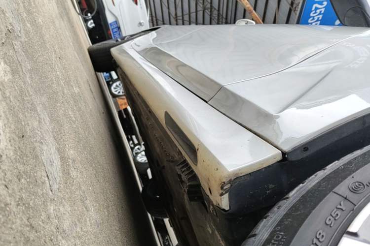 Used BMW 3 Series 2021 325Li M Sport Package Right Side Sill