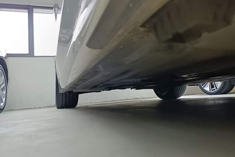 Used BMW 3 Series 2021 Second Facelift 325i M Sport Night Edition Package Right Side Sill