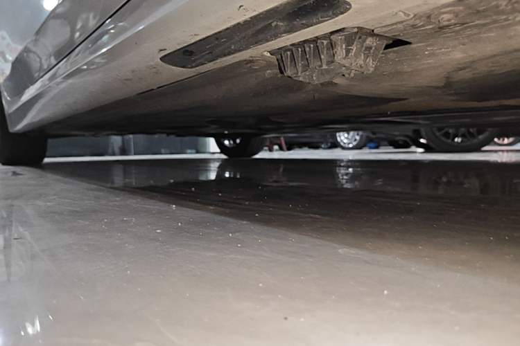 Used BMW 3 Series 2021 325Li M Sport Package Right Side Sill