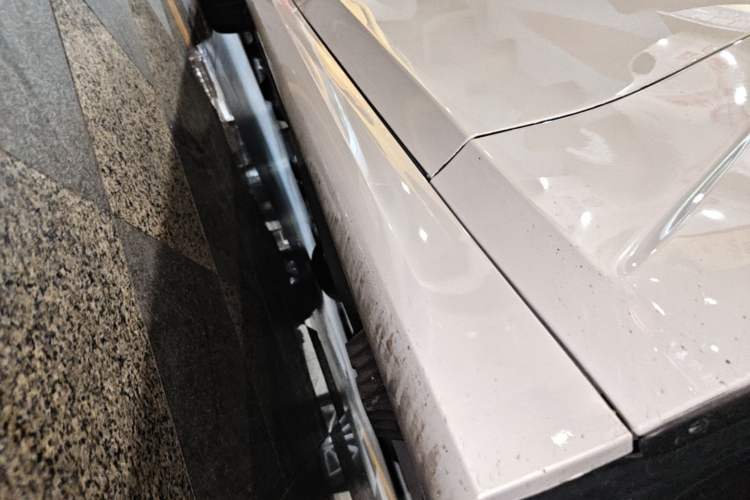 Used BMW 3 Series 2021 Second Facelift 320Li M Sport Package Right Side Sill