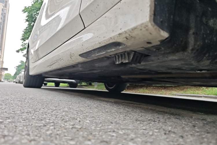 Used BMW 3 Series 2021 325i M Sport Package Right Side Sill