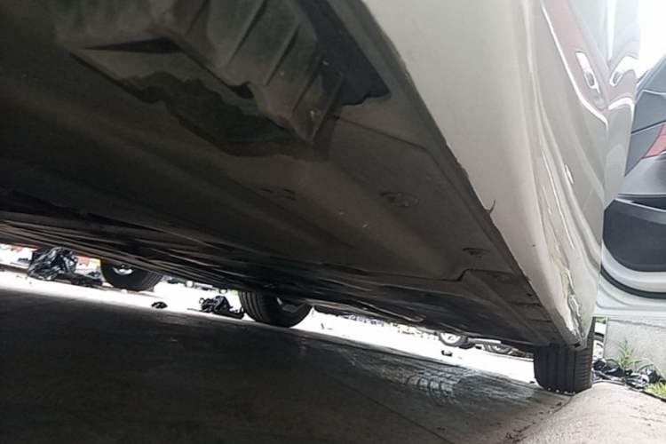 Used BMW 3 Series 2021 Facelifted 320Li M Sport Package Right Side Sill