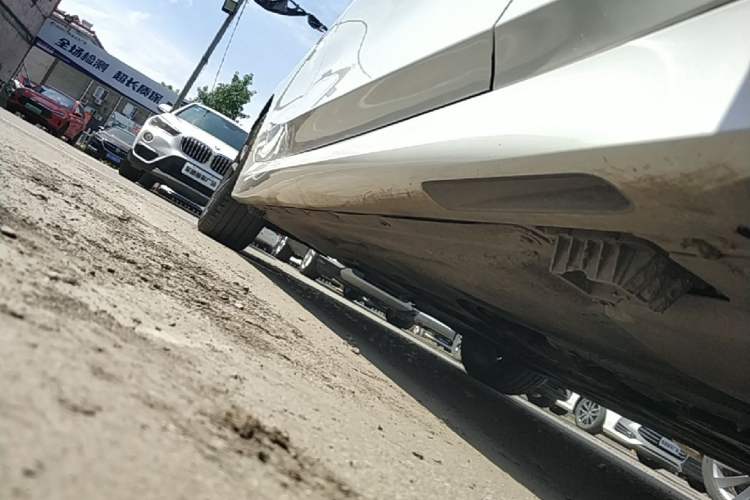 Used BMW 3 Series 2021 Second Facelift 325Li M Sport Package Right Side Sill