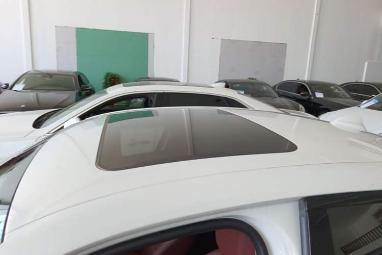 Used BMW 3 Series 2021 320i Sport Package Roof