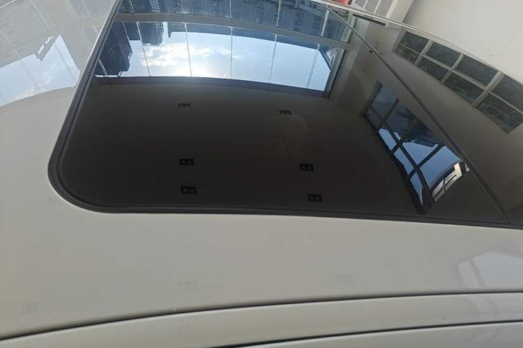 Used BMW 3 Series 2021 Second Facelift 325Li M Sport Package Roof