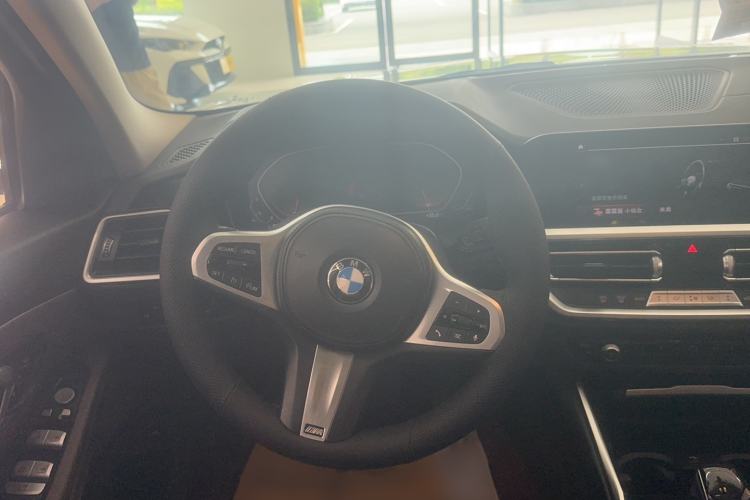 Used BMW 3 Series 2021 Facelifted 320Li M Sport Package Steering Wheel