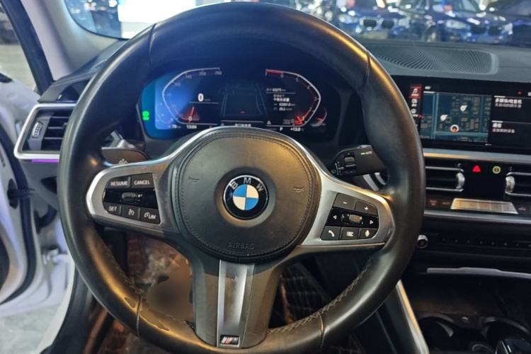 Used BMW 3 Series 2021 Second Facelift 325i M Sport Package Steering Wheel