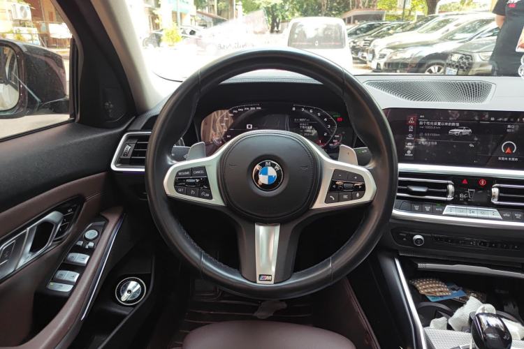 Used BMW 3 Series 2021 325Li M Sport Shadowline Package Steering Wheel